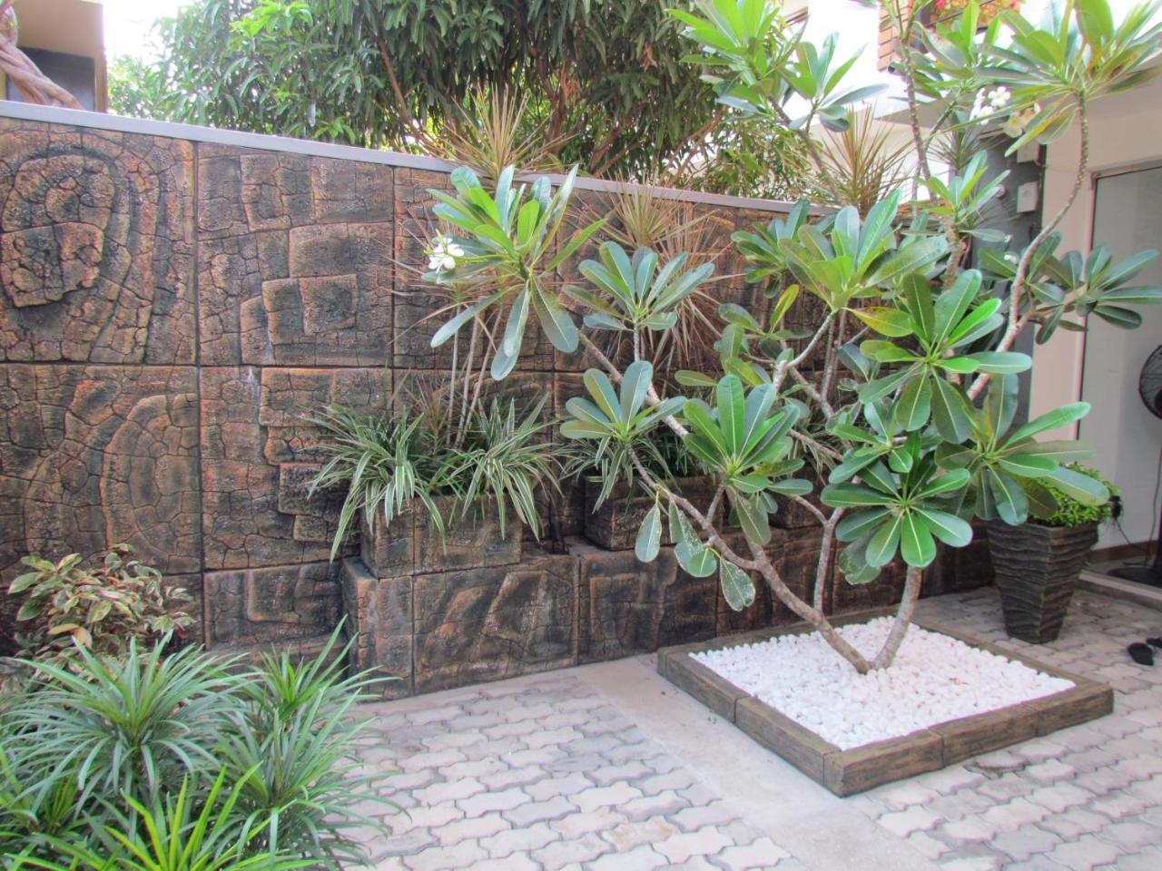 Kmc Villa Dehiwala-Mount Lavinia Exterior foto